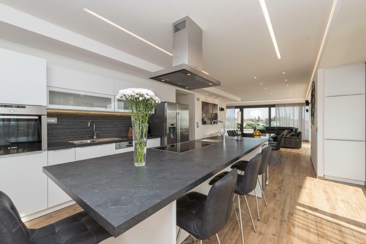 Luxury Penthouse Cosmacendi Apartment Zadar Bagian luar foto